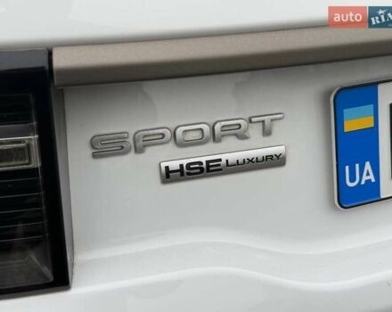 Белый Ленд Ровер Discovery Sport, объемом двигателя 2 л и пробегом 134 тыс. км за 15900 $, фото 17 на Automoto.ua