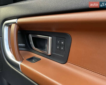 Білий Ленд Ровер Discovery Sport, об'ємом двигуна 2.2 л та пробігом 196 тис. км за 21999 $, фото 14 на Automoto.ua