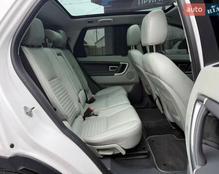 Белый Ленд Ровер Discovery Sport, объемом двигателя 2 л и пробегом 134 тыс. км за 15900 $, фото 22 на Automoto.ua