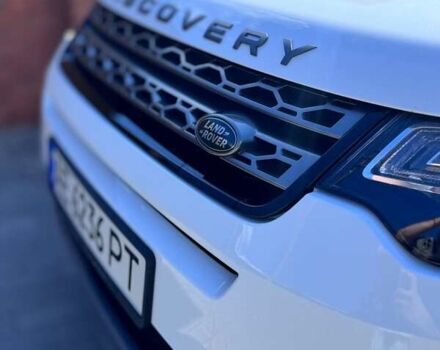 Белый Ленд Ровер Discovery Sport, объемом двигателя 2.18 л и пробегом 171 тыс. км за 18569 $, фото 2 на Automoto.ua