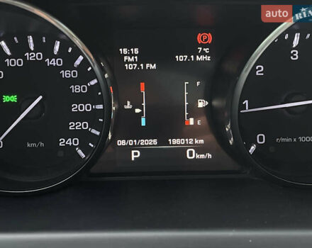 Білий Ленд Ровер Discovery Sport, об'ємом двигуна 2.2 л та пробігом 196 тис. км за 21999 $, фото 29 на Automoto.ua