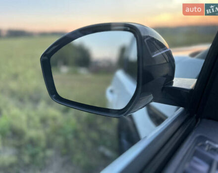 Білий Ленд Ровер Discovery Sport, об'ємом двигуна 2 л та пробігом 170 тис. км за 16000 $, фото 39 на Automoto.ua