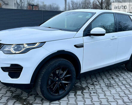 Білий Ленд Ровер Discovery Sport, об'ємом двигуна 2 л та пробігом 111 тис. км за 19500 $, фото 9 на Automoto.ua