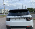 Білий Ленд Ровер Discovery Sport, об'ємом двигуна 2 л та пробігом 182 тис. км за 16700 $, фото 8 на Automoto.ua