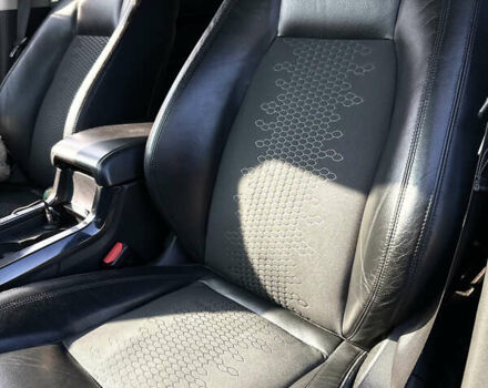 Белый Ленд Ровер Discovery Sport, объемом двигателя 2 л и пробегом 130 тыс. км за 15900 $, фото 9 на Automoto.ua