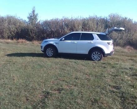 Белый Ленд Ровер Discovery Sport, объемом двигателя 2.18 л и пробегом 192 тыс. км за 17300 $, фото 6 на Automoto.ua
