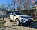 Белый Ленд Ровер Discovery Sport, объемом двигателя 2 л и пробегом 104 тыс. км за 17800 $, фото 2 на Automoto.ua