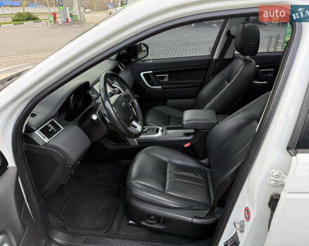 Белый Ленд Ровер Discovery Sport, объемом двигателя 2 л и пробегом 158 тыс. км за 17500 $, фото 66 на Automoto.ua