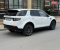 Белый Ленд Ровер Discovery Sport, объемом двигателя 2 л и пробегом 67 тыс. км за 21999 $, фото 4 на Automoto.ua