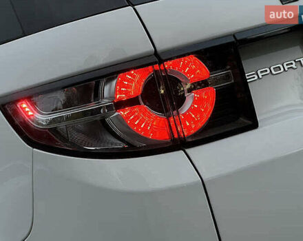 Белый Ленд Ровер Discovery Sport, объемом двигателя 2 л и пробегом 129 тыс. км за 16700 $, фото 15 на Automoto.ua