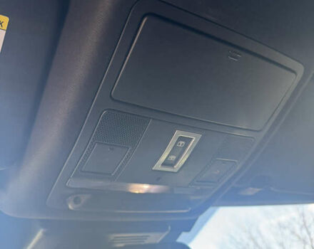 Білий Ленд Ровер Discovery Sport, об'ємом двигуна 2 л та пробігом 173 тис. км за 17500 $, фото 18 на Automoto.ua