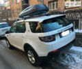 Белый Ленд Ровер Discovery Sport, объемом двигателя 2 л и пробегом 107 тыс. км за 33400 $, фото 1 на Automoto.ua