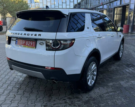 Білий Ленд Ровер Discovery Sport, об'ємом двигуна 2 л та пробігом 122 тис. км за 17500 $, фото 10 на Automoto.ua