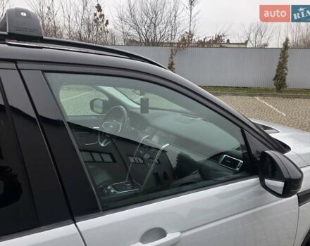 Білий Ленд Ровер Discovery Sport, об'ємом двигуна 2.2 л та пробігом 165 тис. км за 21950 $, фото 18 на Automoto.ua