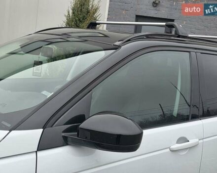 Білий Ленд Ровер Discovery Sport, об'ємом двигуна 2.2 л та пробігом 165 тис. км за 21950 $, фото 13 на Automoto.ua