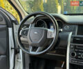 Белый Ленд Ровер Discovery Sport, объемом двигателя 2 л и пробегом 107 тыс. км за 18500 $, фото 31 на Automoto.ua