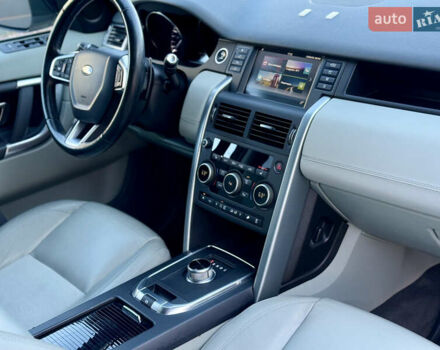Белый Ленд Ровер Discovery Sport, объемом двигателя 2 л и пробегом 160 тыс. км за 16700 $, фото 15 на Automoto.ua