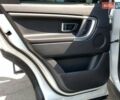 Білий Ленд Ровер Discovery Sport, об'ємом двигуна 2 л та пробігом 145 тис. км за 17790 $, фото 15 на Automoto.ua