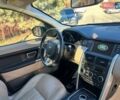 Белый Ленд Ровер Discovery Sport, объемом двигателя 2 л и пробегом 104 тыс. км за 17800 $, фото 11 на Automoto.ua