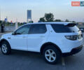 Белый Ленд Ровер Discovery Sport, объемом двигателя 2.18 л и пробегом 193 тыс. км за 15900 $, фото 3 на Automoto.ua
