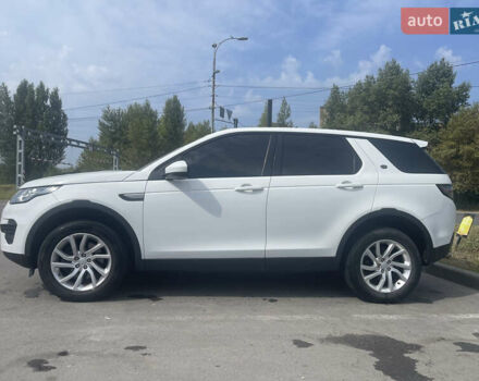 Белый Ленд Ровер Discovery Sport, объемом двигателя 2 л и пробегом 157 тыс. км за 19000 $, фото 2 на Automoto.ua