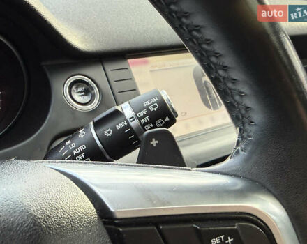 Белый Ленд Ровер Discovery Sport, объемом двигателя 2 л и пробегом 158 тыс. км за 17500 $, фото 77 на Automoto.ua