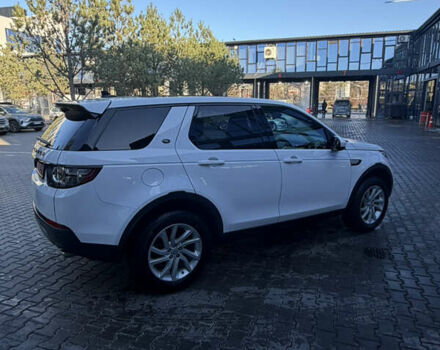 Білий Ленд Ровер Discovery Sport, об'ємом двигуна 2 л та пробігом 122 тис. км за 17500 $, фото 11 на Automoto.ua