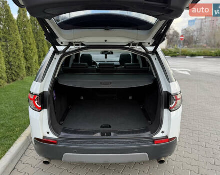 Белый Ленд Ровер Discovery Sport, объемом двигателя 2 л и пробегом 158 тыс. км за 17500 $, фото 30 на Automoto.ua