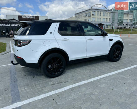 Белый Ленд Ровер Discovery Sport, объемом двигателя 2 л и пробегом 115 тыс. км за 19900 $, фото 6 на Automoto.ua