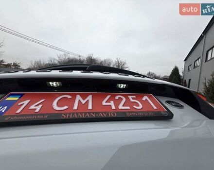 Білий Ленд Ровер Discovery Sport, об'ємом двигуна 2.2 л та пробігом 165 тис. км за 21950 $, фото 72 на Automoto.ua