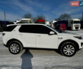 Білий Ленд Ровер Discovery Sport, об'ємом двигуна 2 л та пробігом 111 тис. км за 14800 $, фото 3 на Automoto.ua
