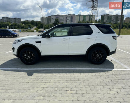 Белый Ленд Ровер Discovery Sport, объемом двигателя 2 л и пробегом 115 тыс. км за 19900 $, фото 3 на Automoto.ua