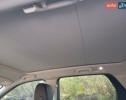 Білий Ленд Ровер Discovery Sport, об'ємом двигуна 2 л та пробігом 153 тис. км за 18700 $, фото 25 на Automoto.ua