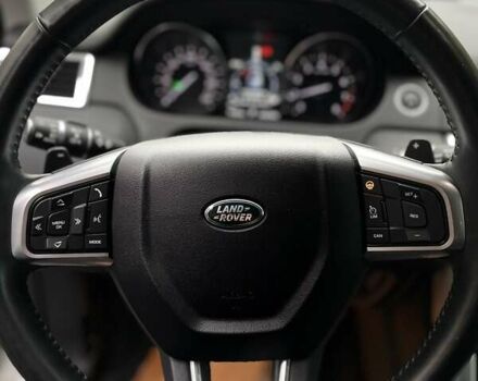 Білий Ленд Ровер Discovery Sport, об'ємом двигуна 2 л та пробігом 118 тис. км за 18099 $, фото 14 на Automoto.ua