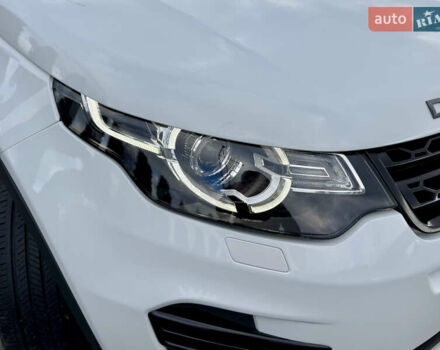 Белый Ленд Ровер Discovery Sport, объемом двигателя 2 л и пробегом 158 тыс. км за 17500 $, фото 7 на Automoto.ua