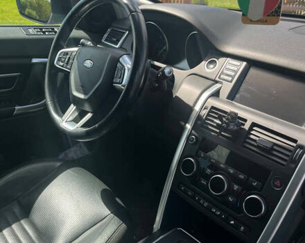 Білий Ленд Ровер Discovery Sport, об'ємом двигуна 2 л та пробігом 216 тис. км за 20000 $, фото 11 на Automoto.ua