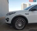 Белый Ленд Ровер Discovery Sport, объемом двигателя 2.18 л и пробегом 250 тыс. км за 15300 $, фото 3 на Automoto.ua