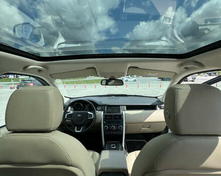 Белый Ленд Ровер Discovery Sport, объемом двигателя 2 л и пробегом 115 тыс. км за 19900 $, фото 9 на Automoto.ua