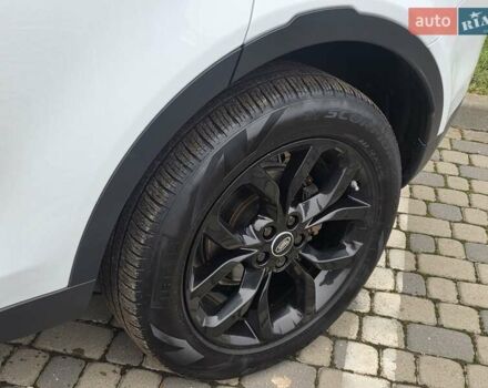 Білий Ленд Ровер Discovery Sport, об'ємом двигуна 2.2 л та пробігом 165 тис. км за 21950 $, фото 44 на Automoto.ua