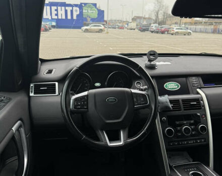 Белый Ленд Ровер Discovery Sport, объемом двигателя 2 л и пробегом 193 тыс. км за 18499 $, фото 11 на Automoto.ua
