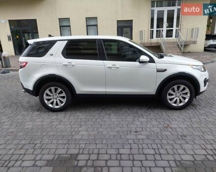 Ленд Ровер Discovery Sport 2016 в Киеве на Automoto.ua Белый Ленд Ровер Discovery Sport, объемом двигателя 2 л и пробегом 28 тыс. км за 16999 $, фото 5 на Automoto.ua