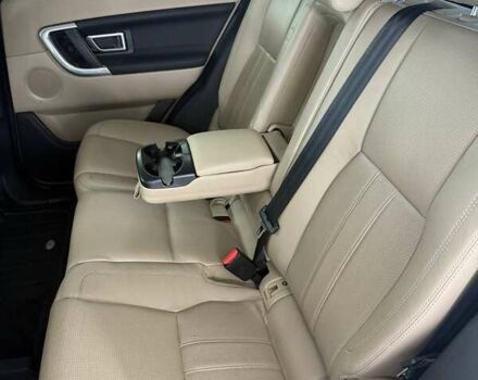 Білий Ленд Ровер Discovery Sport, об'ємом двигуна 2 л та пробігом 102 тис. км за 18900 $, фото 14 на Automoto.ua