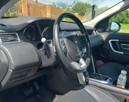 Білий Ленд Ровер Discovery Sport, об'ємом двигуна 2 л та пробігом 216 тис. км за 20000 $, фото 9 на Automoto.ua