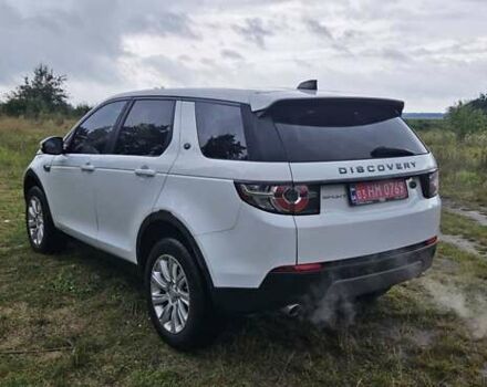 Білий Ленд Ровер Discovery Sport, об'ємом двигуна 2 л та пробігом 187 тис. км за 15700 $, фото 12 на Automoto.ua