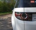 Білий Ленд Ровер Discovery Sport, об'ємом двигуна 2 л та пробігом 153 тис. км за 18700 $, фото 6 на Automoto.ua