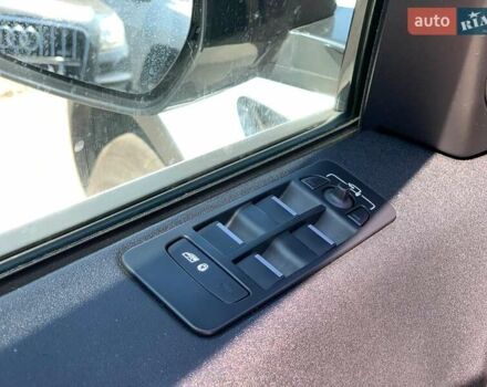 Білий Ленд Ровер Discovery Sport, об'ємом двигуна 2 л та пробігом 145 тис. км за 16990 $, фото 24 на Automoto.ua