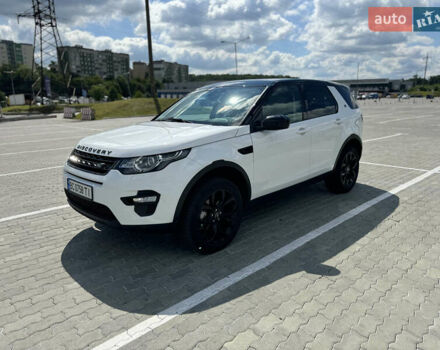 Ленд Ровер Discovery Sport 2016 в Львове на Automoto.ua Белый Ленд Ровер Discovery Sport, объемом двигателя 2 л и пробегом 114 тыс. км за 22000 $, фото 4 на Automoto.ua