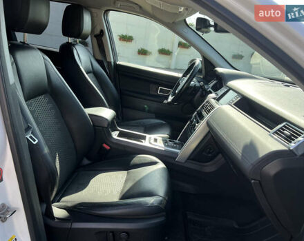 Белый Ленд Ровер Discovery Sport, объемом двигателя 2.18 л и пробегом 193 тыс. км за 15900 $, фото 16 на Automoto.ua