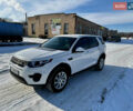 Білий Ленд Ровер Discovery Sport, об'ємом двигуна 2 л та пробігом 111 тис. км за 14800 $, фото 8 на Automoto.ua
