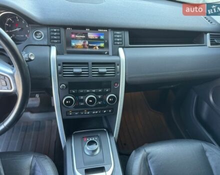 Белый Ленд Ровер Discovery Sport, объемом двигателя 2 л и пробегом 219 тыс. км за 13700 $, фото 29 на Automoto.ua